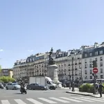 Pick A Flat's In Batignolles - Rue Biot * 파리
