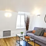 Pick A Flat's In Batignolles - Rue Biot