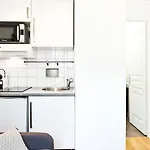 Pick A Flat's In Batignolles - Rue Biot * 파리