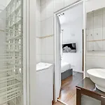 Pick A Flat's In Batignolles - Rue Biot 파리