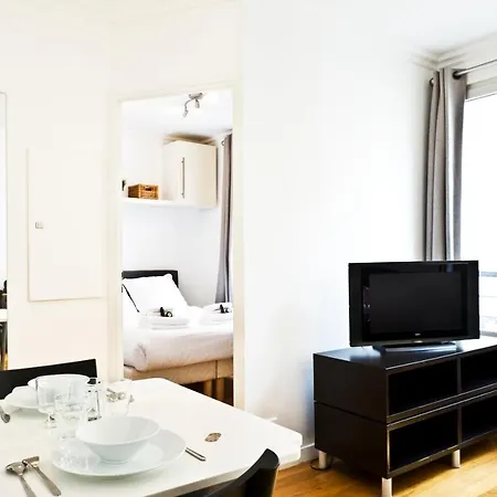 Pick A Flat's In Batignolles - Rue Biot *