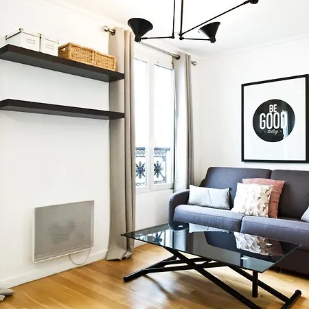 Pick A Flat's In Batignolles - Rue Biot *