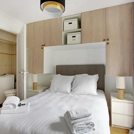 Pick A Flat's In Batignolles - Rue Biot *