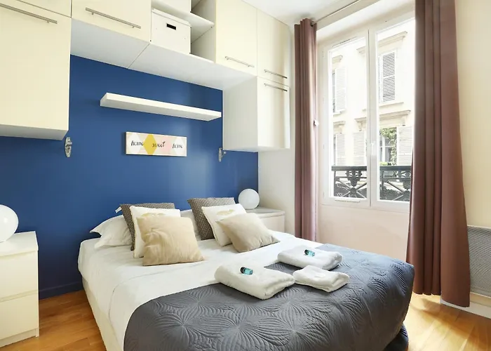 Pick A Flat's In Batignolles - Rue Biot * Párizs