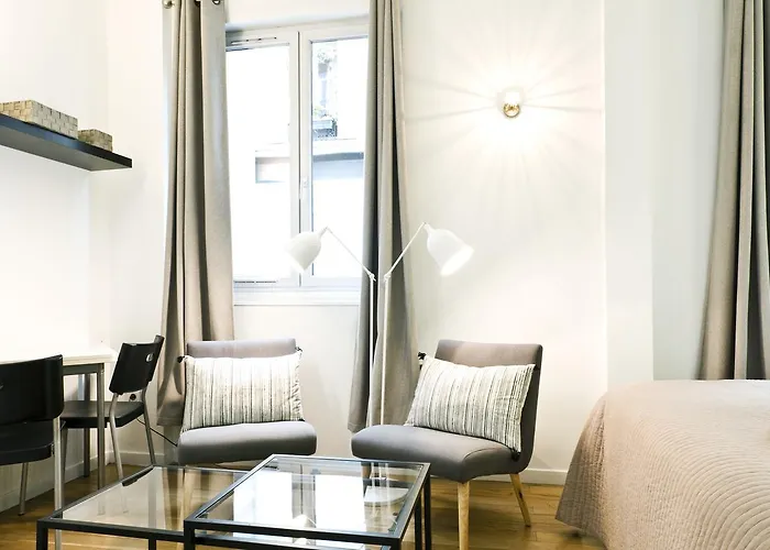 Pick A Flat's In Batignolles - Rue Biot Apartman