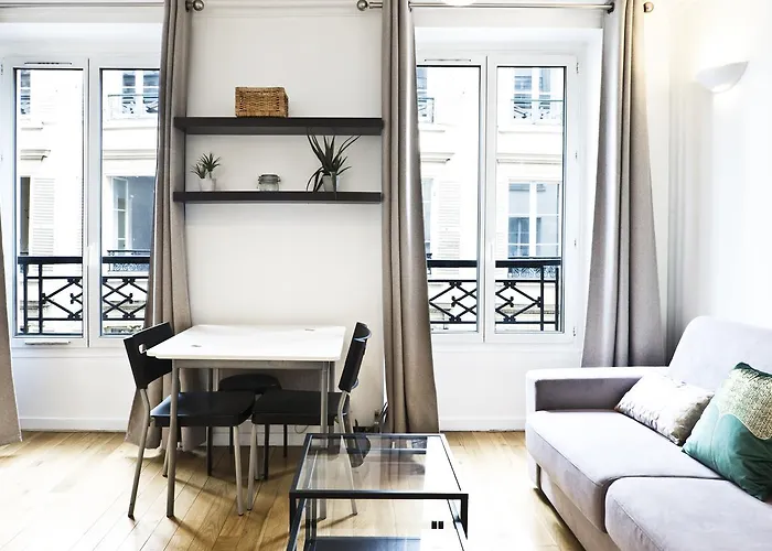 Pick A Flat's In Batignolles - Rue Biot