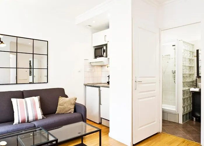 Pick A Flat's In Batignolles - Rue Biot Apartman *