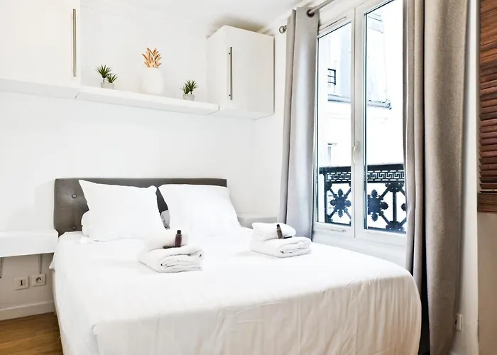 Pick A Flat's In Batignolles - Rue Biot * Párizs