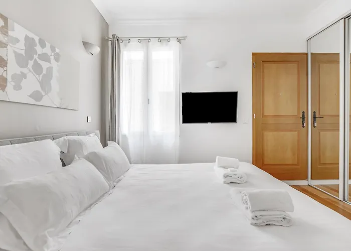 Pick A Flat's In Batignolles - Rue Biot Apartman *